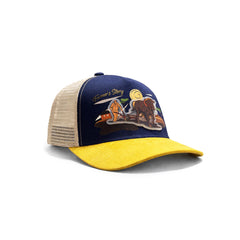 Gorra Trucker Harvest brown Ajustable Knite Estilo Campo amarillo