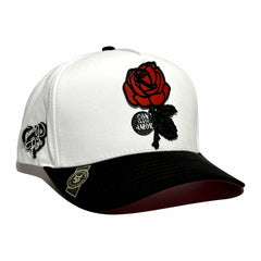 VAGO Style COMO LA FLOR Gorra Unica Artesanal Blanca Ajustable con Visera Curva Negra-Unitalla
