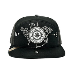 VAGO Style RUMBO FIJO White Gorra Unica Artesanal Negra 7 Panel Ajustable con Visera Plana-Unitalla