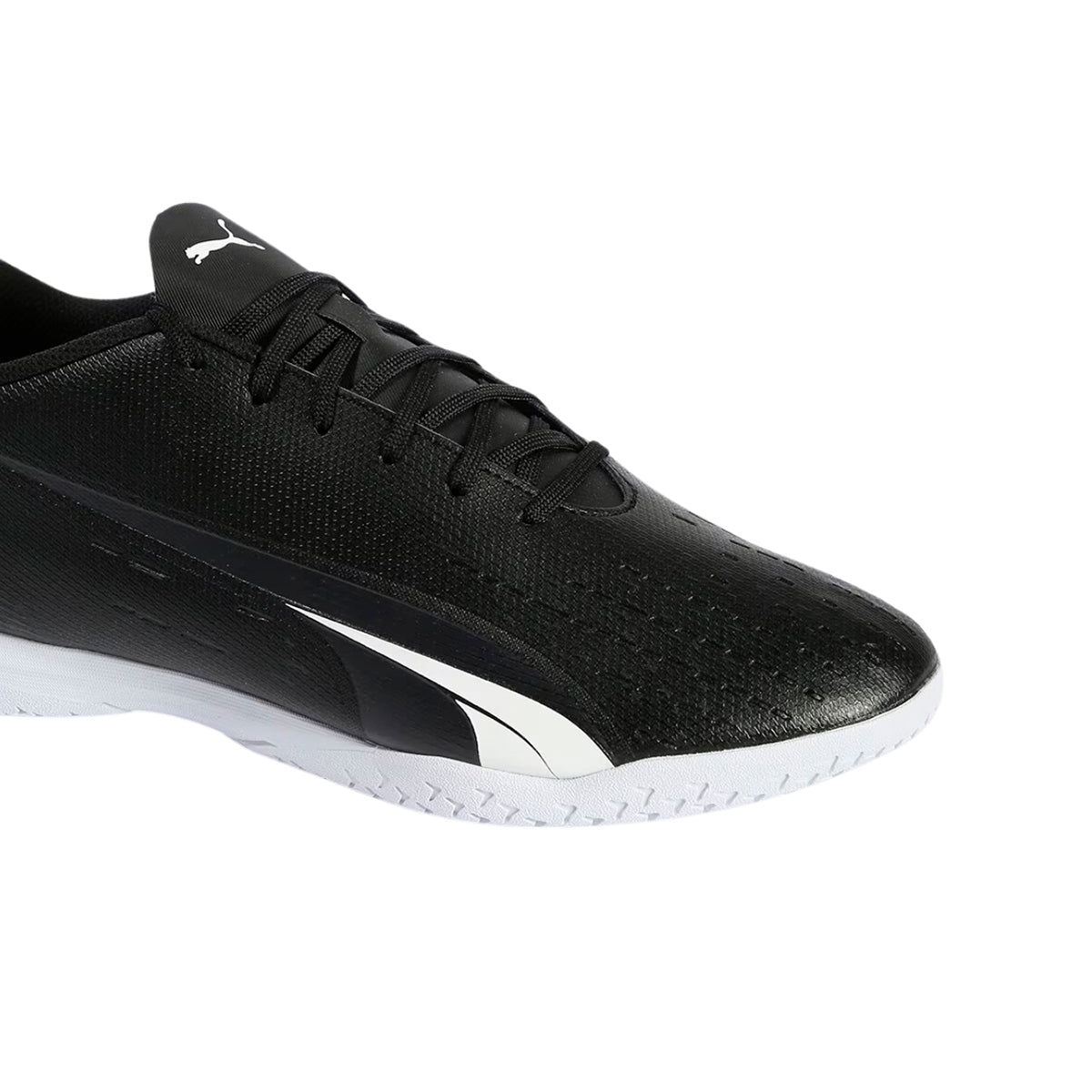 Tenis Futbol Sala Puma ULTRA PLAY IT Negro/Blanco Talla 27.5