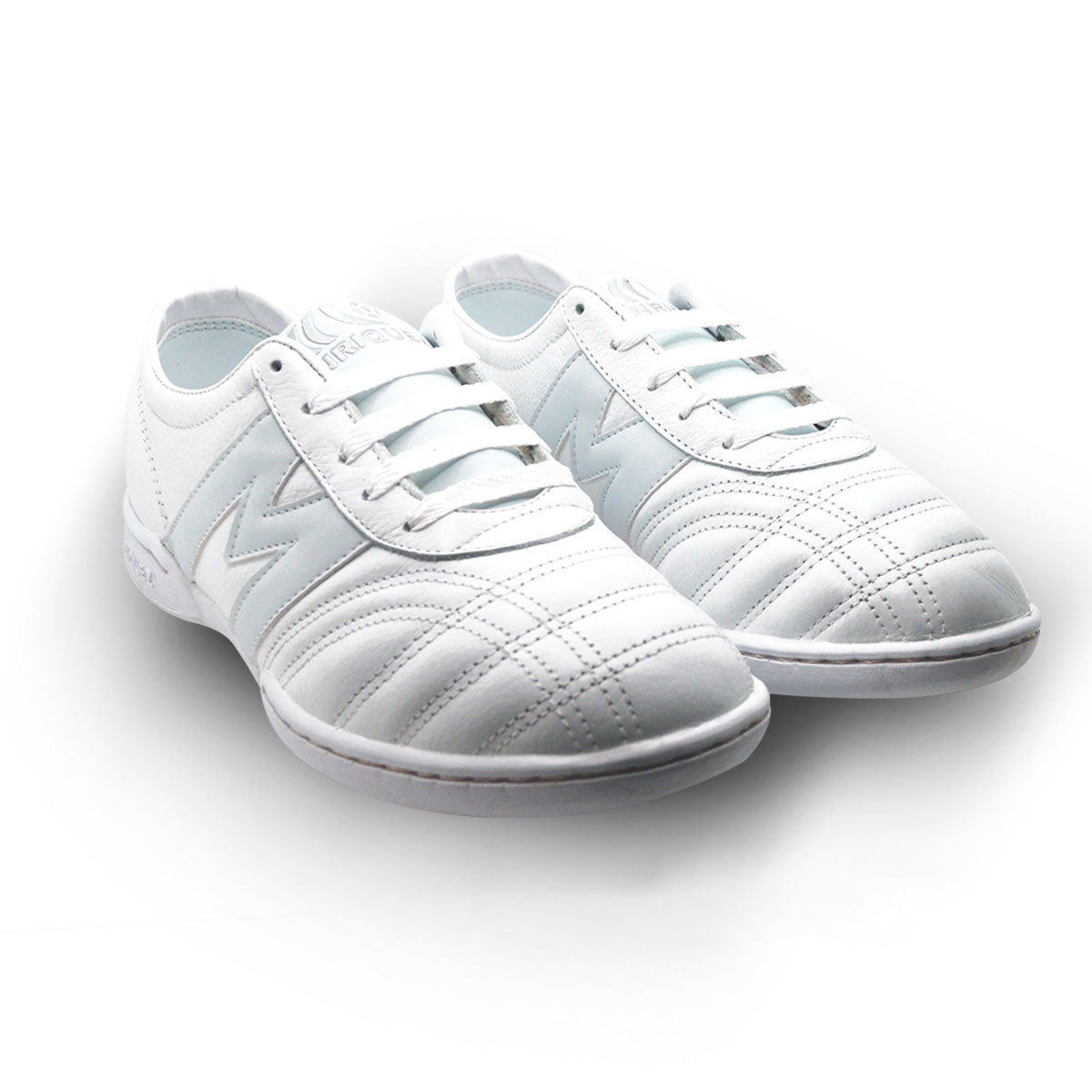 Tenis fútbol rápido Manriquez tachones turf blanco-28