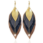 Aretes pluma de cuero mediano mocha para mujer Vangania baño 18K