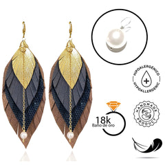 Aretes pluma de cuero mediano mocha Vangania baño oro-11