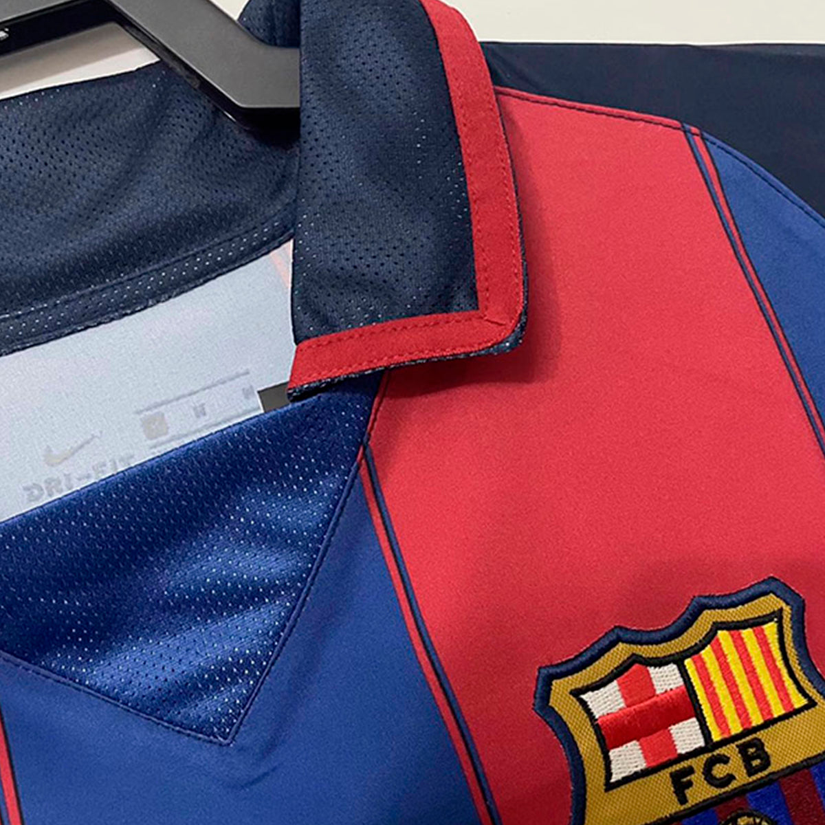 Jersey Barcelona Local Retro Calidad Thai 03/04 Hombre