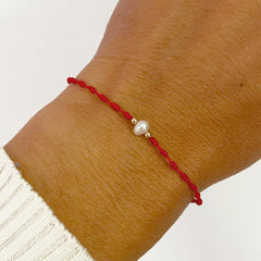 Pulsera Roja Vangania Perla Natural Joyería Artesanal Unisex