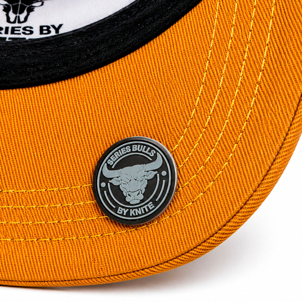 Gorra Hombre Bulls Trucker Vaquero Sacred Land 1974 Verde
