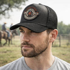 Gorra Knite Farmer Fisher Rojo Trucker Pesca Ocean negro