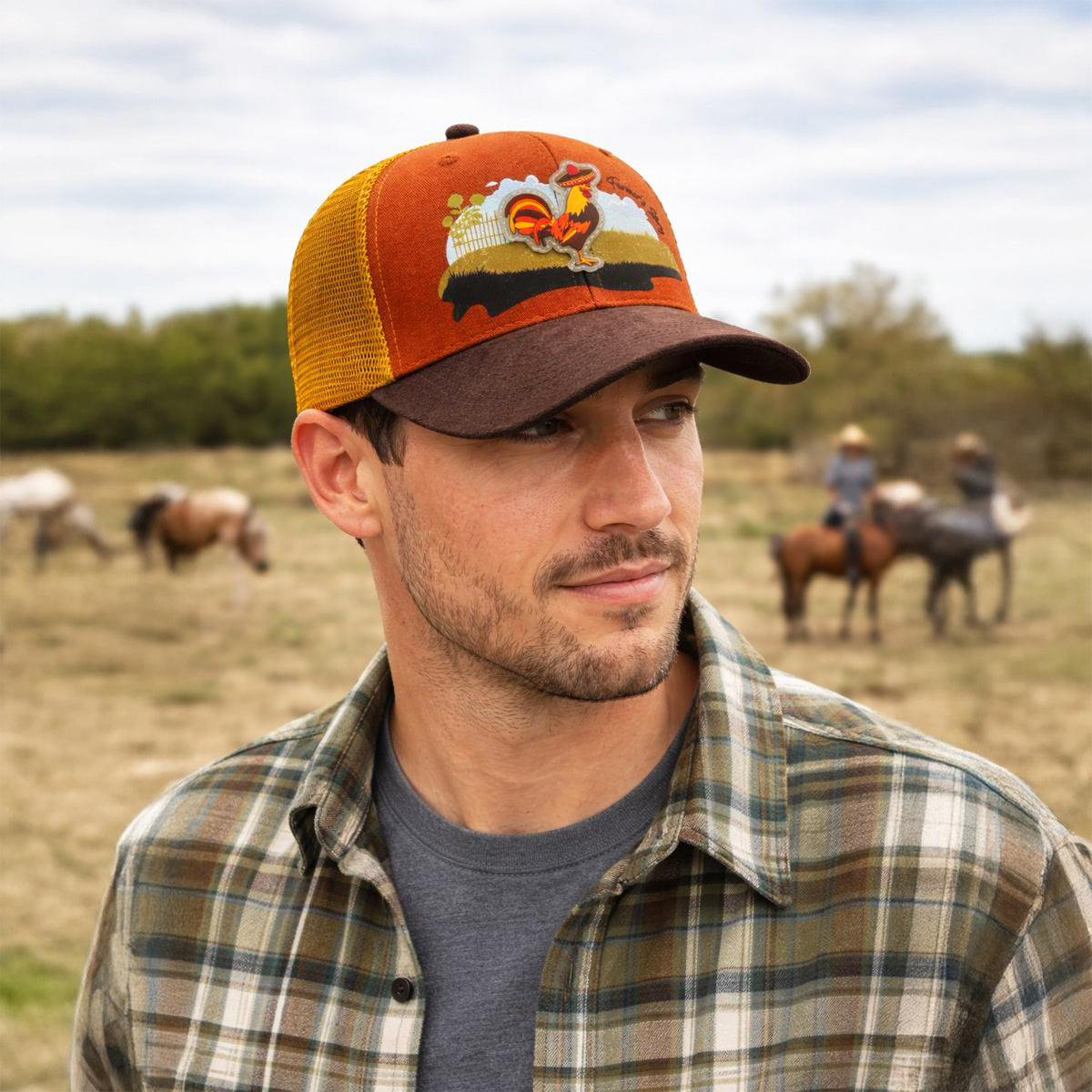 Gorra Knite Farmer Gallo cafe Trucker Agro Ajustable naranja