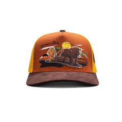Gorra Trucker Harvest brown Ajustable Knite Estilo Campo naranja