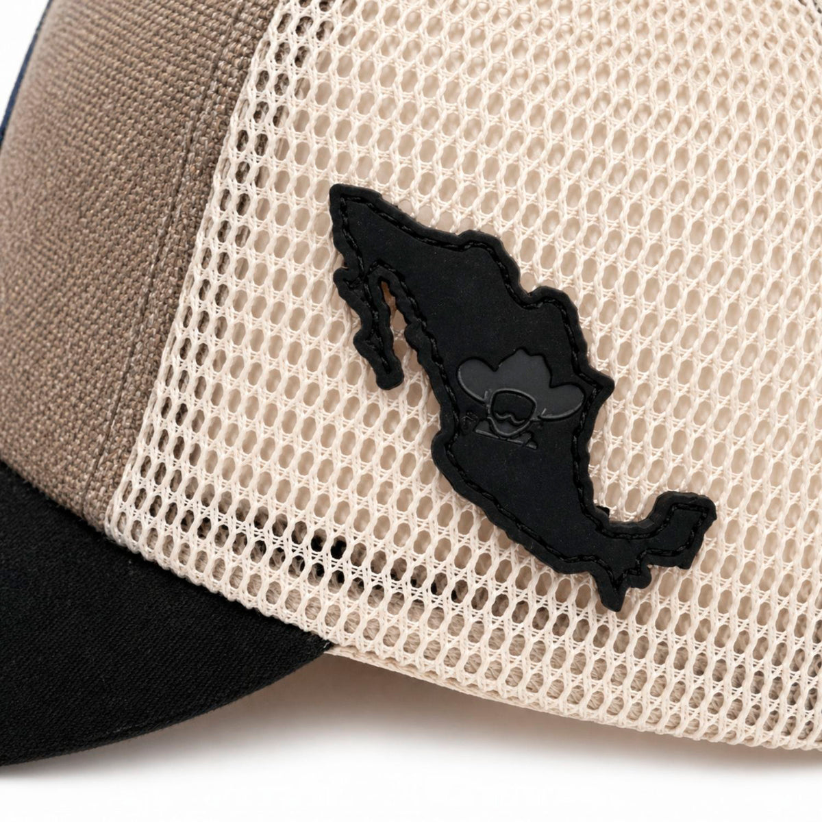 Gorra Trucker Knite Farmer Story Rooster