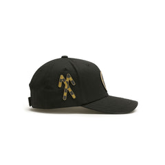 Gorra Eleggua Knite Negra gabardina Visera Curva Ajustable