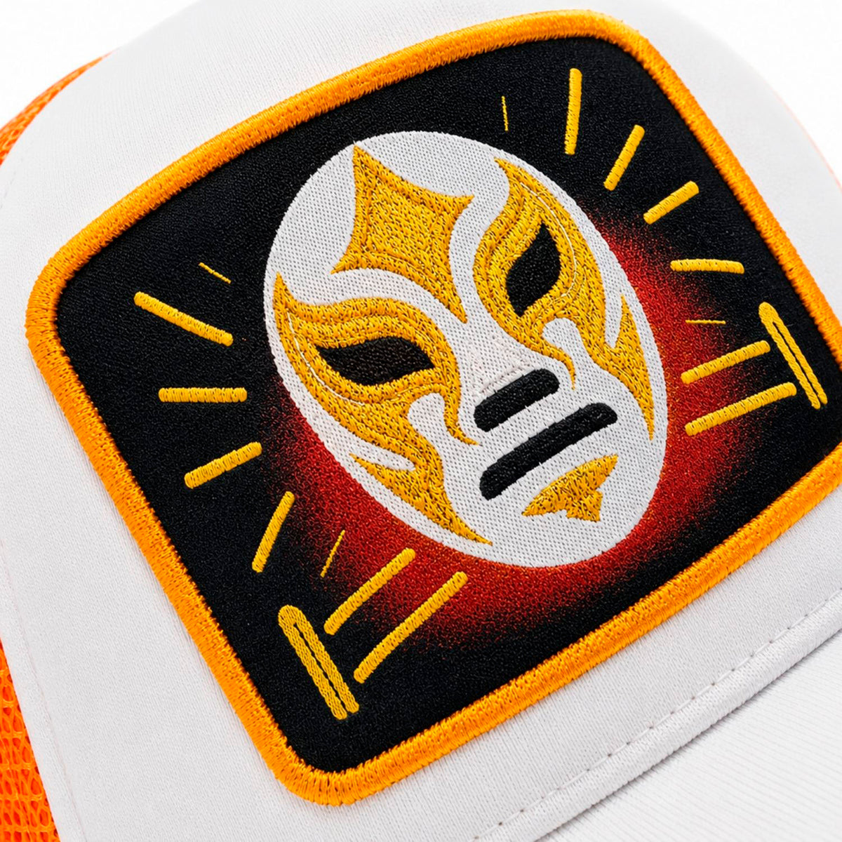 Gorra Trucker Lucha Libre Mistic Máscara Bordada