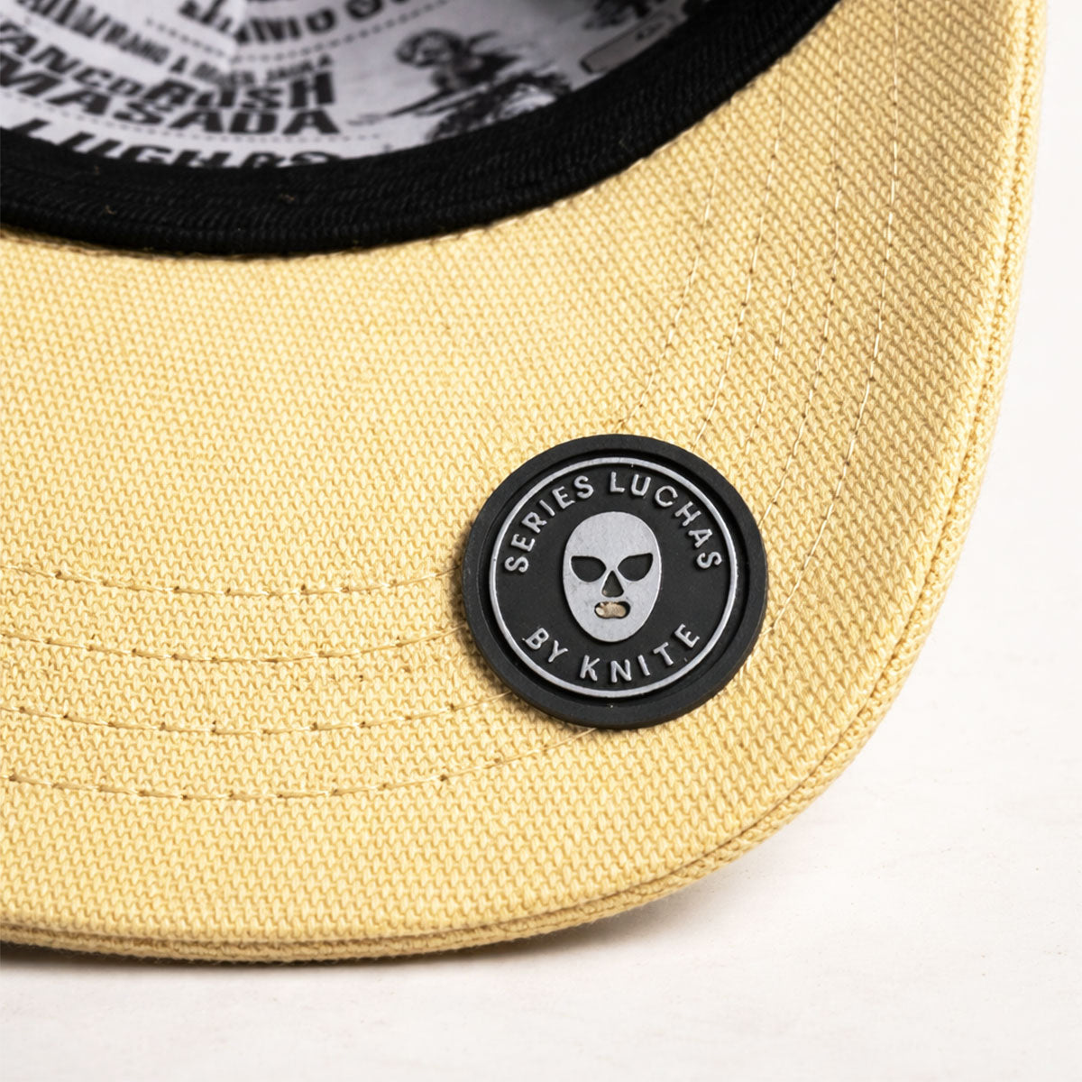 Gorra Trucker Ajustable Lucha Libre Mister R Máscara malla