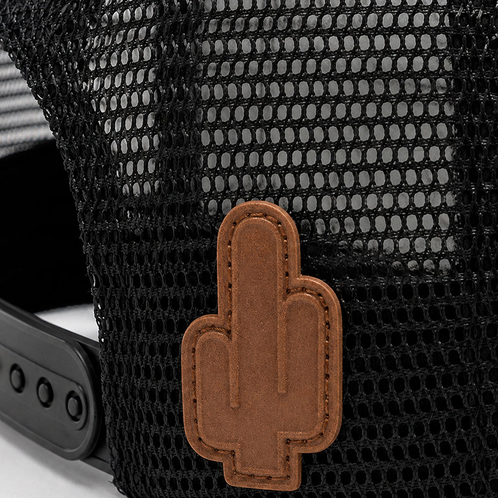 Gorra Hombre Knite Desert Longhorn Trucker Negro Vaquera