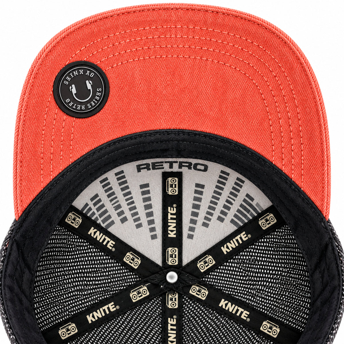 Gorra Knite Retro Sound Trucker Hombre Negra Roja Básica