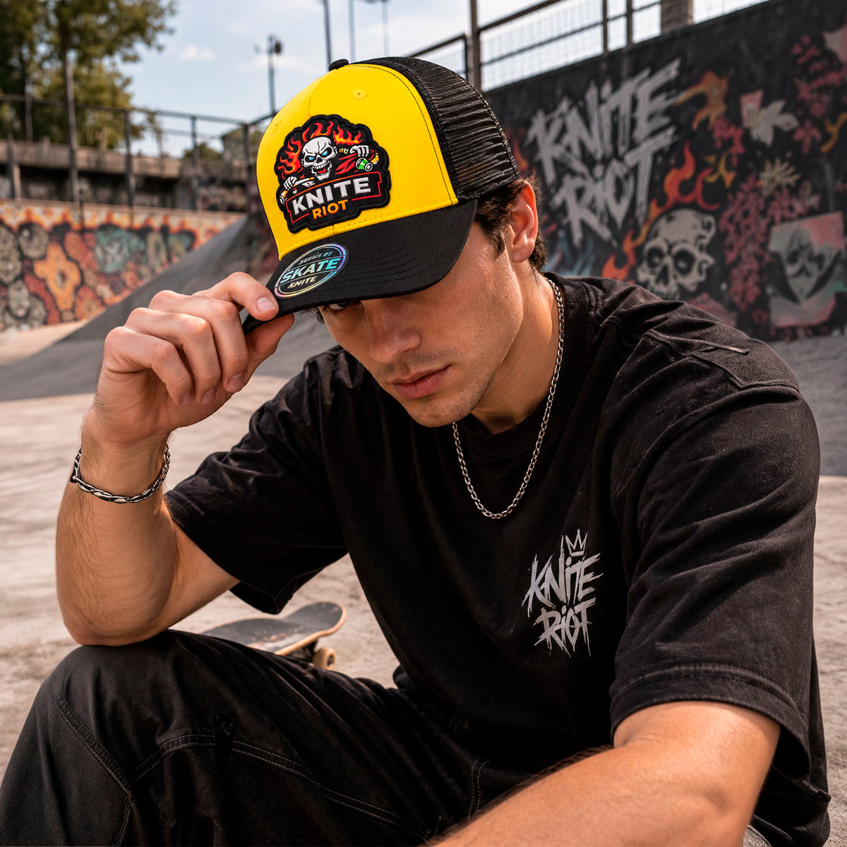 Gorra Knite Skate Snapback Hombre Skull Riot Parche Impreso
