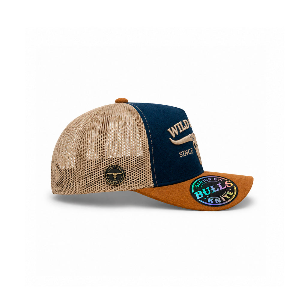 Gorra Knite Hombre Bulls Trucker Vaquero Skull gamuza