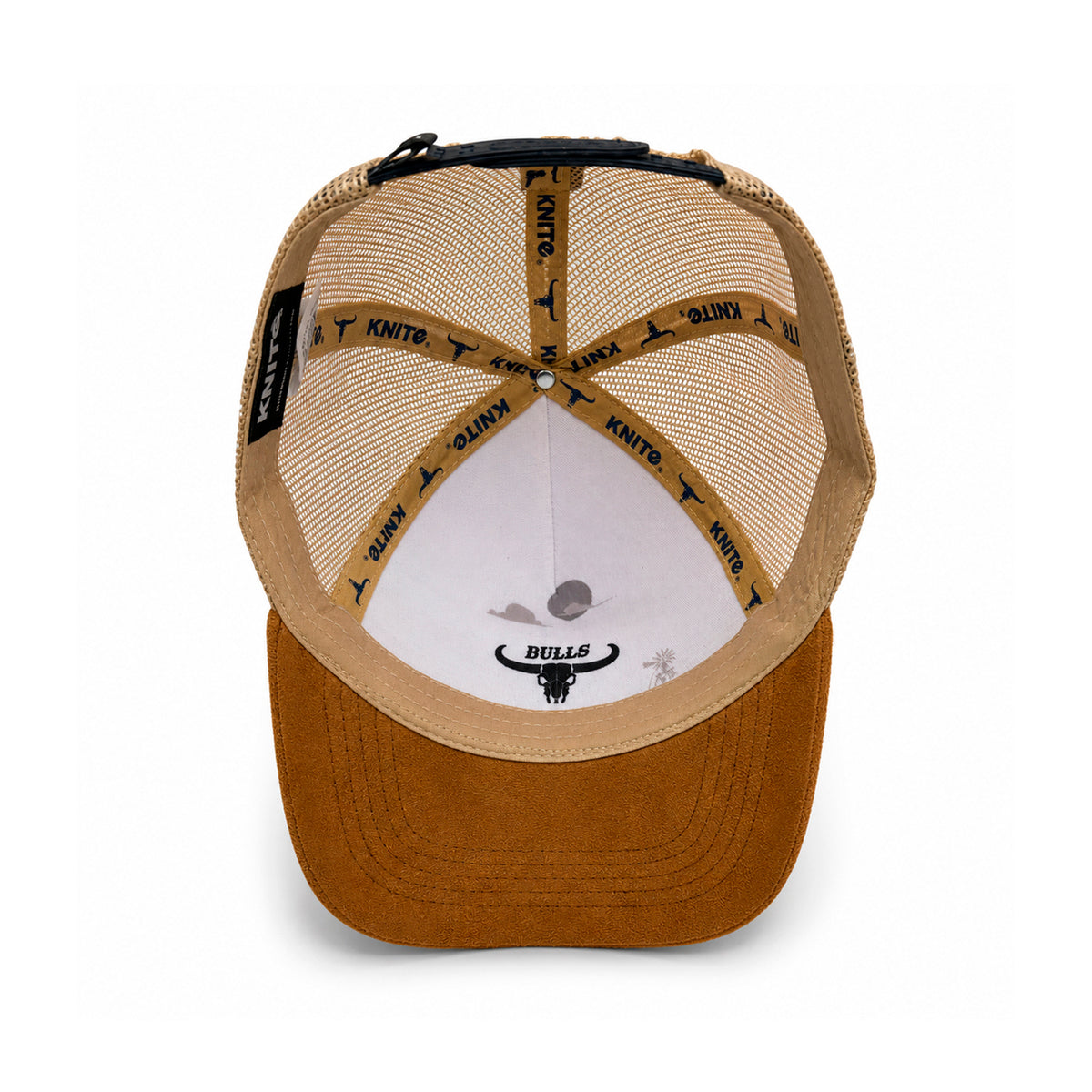Gorra Knite Hombre Bulls Trucker Vaquero Skull gamuza