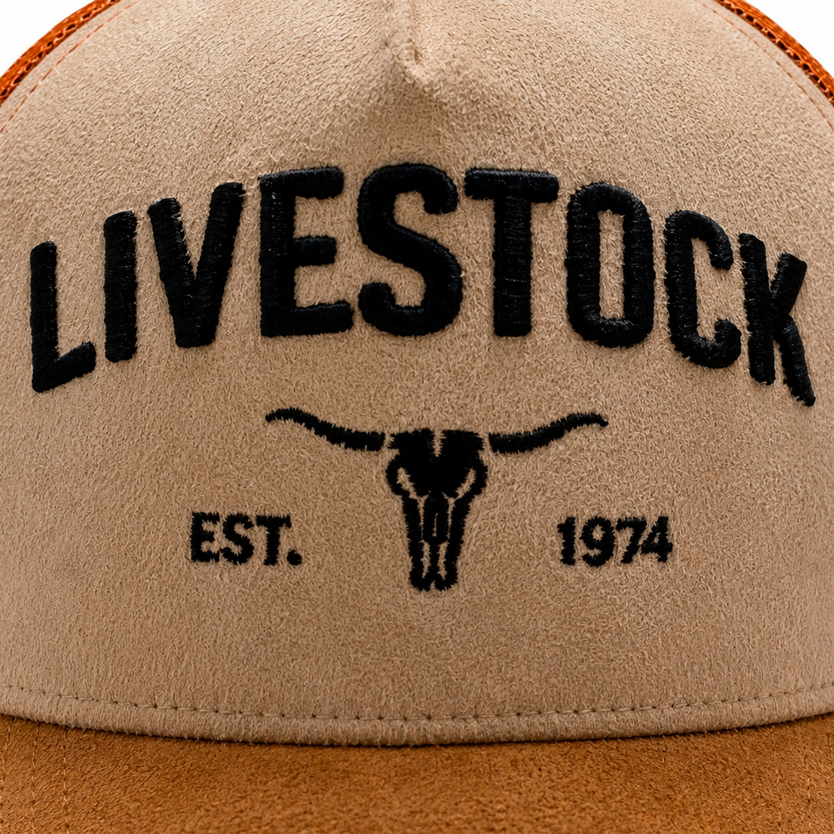 Gorra Knite Trucker Bulls Steel Ranch Cráneo beige gamuza