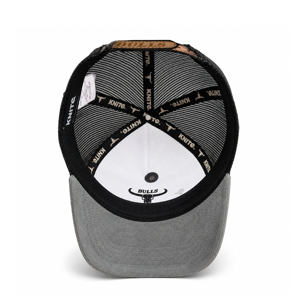 Gorra Trucker Knite Bulls Steel Ranch Cráneo Gris gamuza
