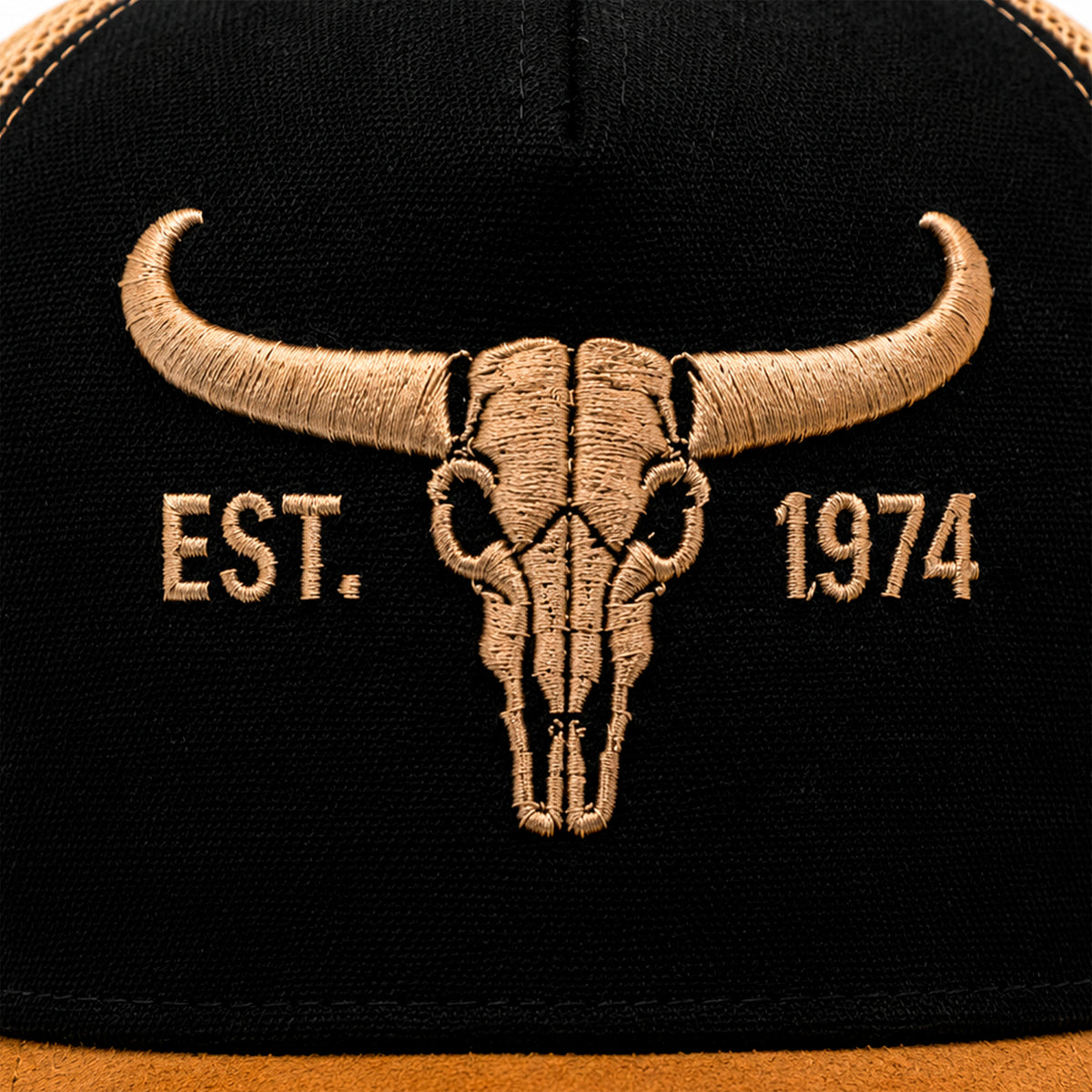 Gorra Knite Hombre Bulls Trucker Western Spirit gamuza