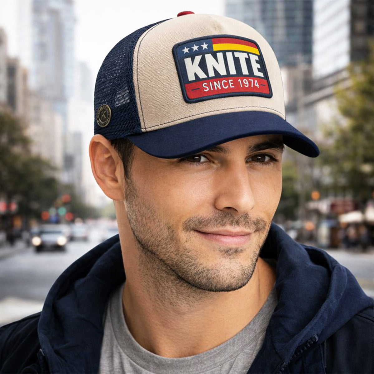 Gorra Knite Tools Three Stars Dos CL Trucker Ajustable