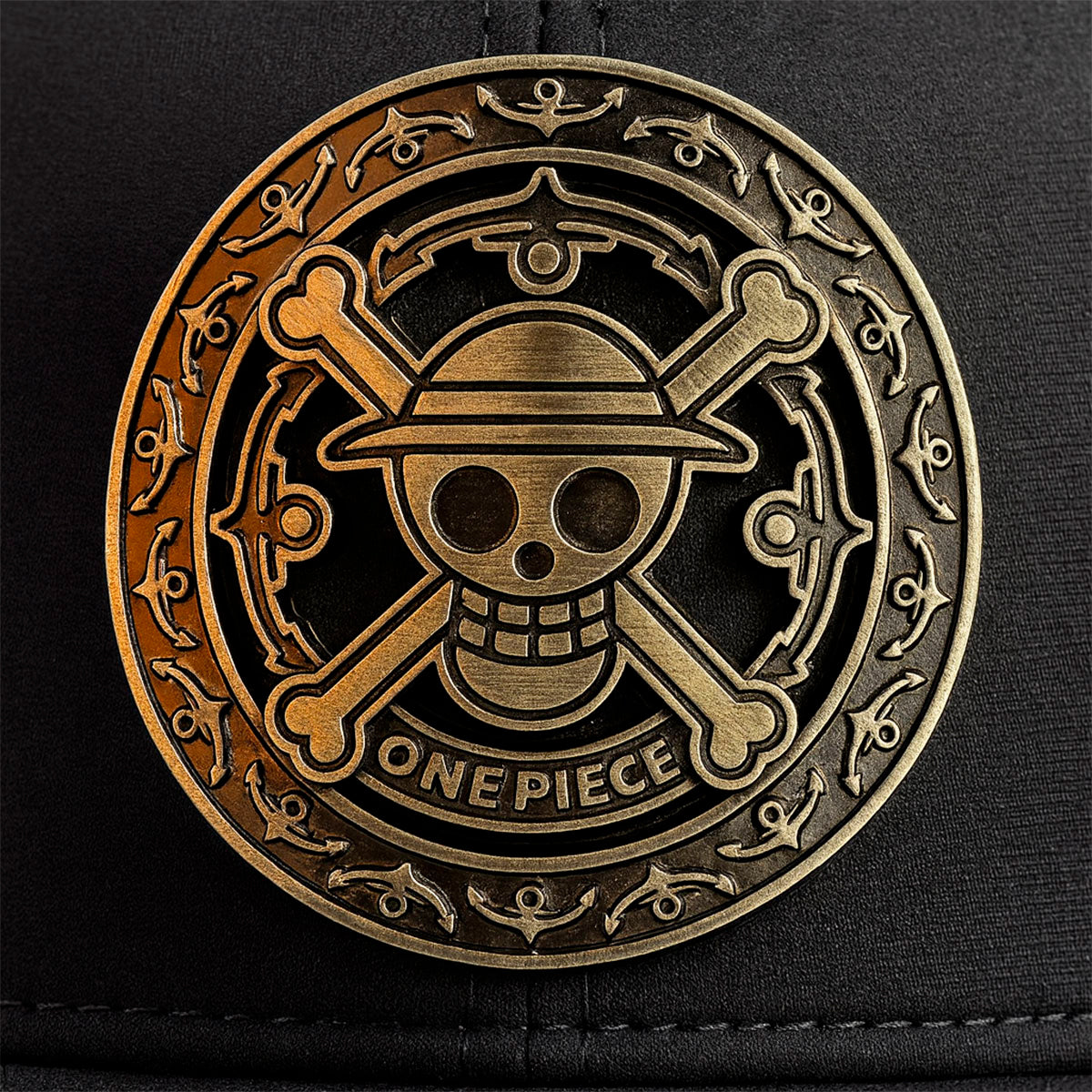 Gorra ajustable snapback emblema Luffy One Piece negro