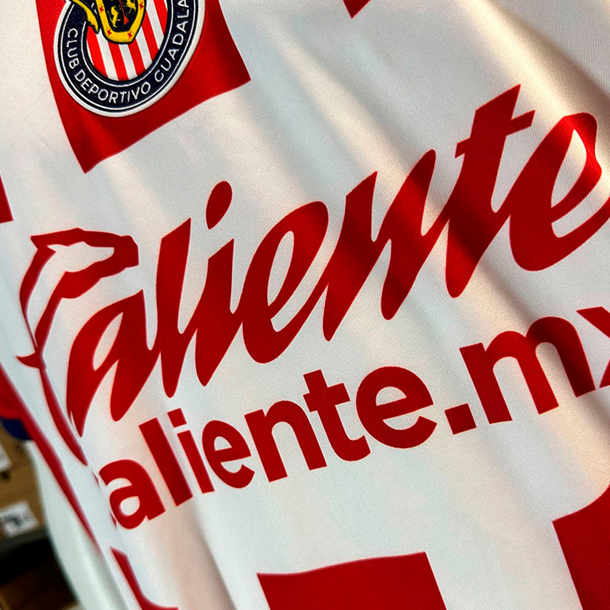 Jersey Puma Jugador Chivas Local 2023/2024 Rojo/Blanco Talla L