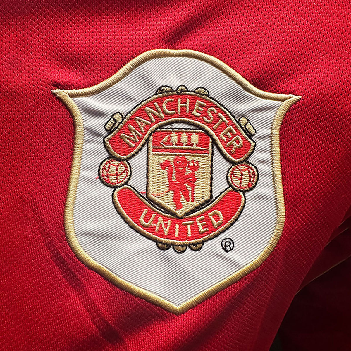 JERSEY NIKE RETRO MANCHESTER ROJA MANGA LARGA M