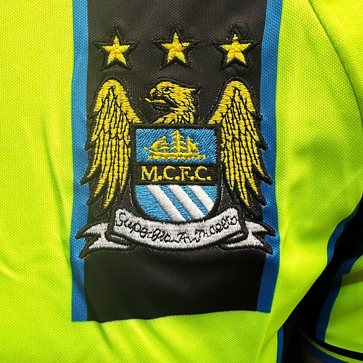 Jersey Kappa Retro Manchester City Verde Limon Manga Corta M