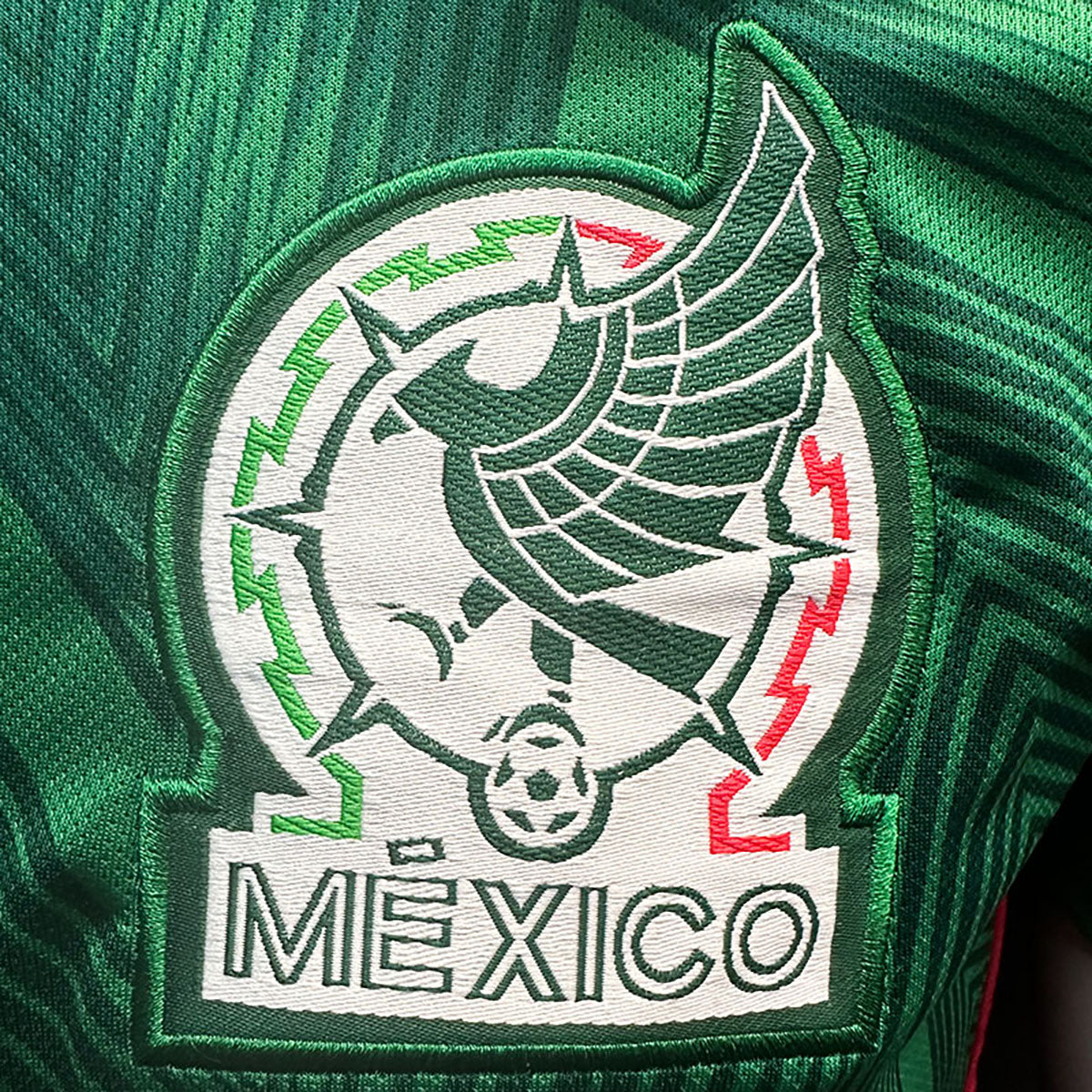 JERSEY PUMA FANATICO MEXICO VERDE MANGA CORTA TALLA XL
