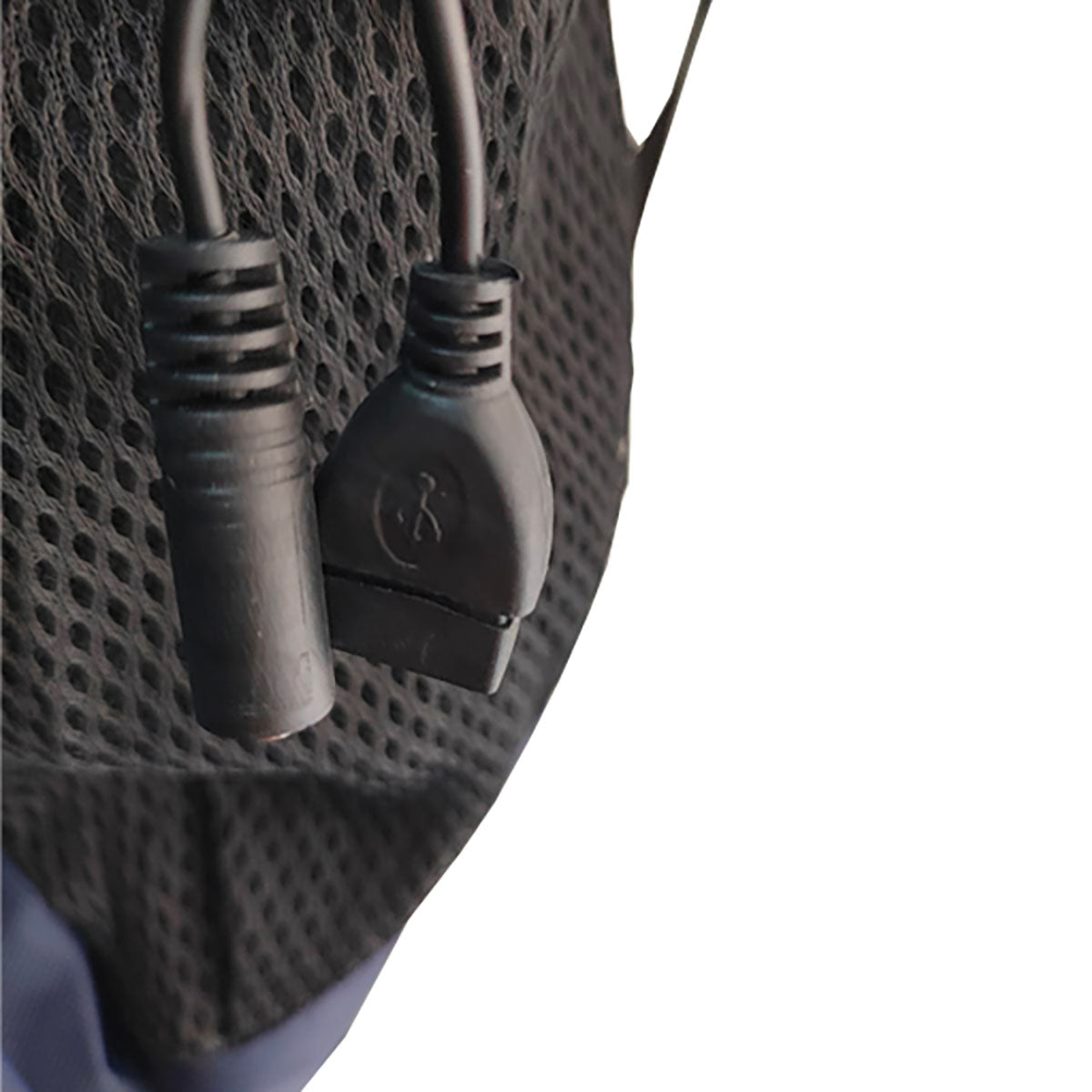 Mochila Escolar Para Laptop 15.6  Carga Usb Aux. 3.5 - Azul N/A