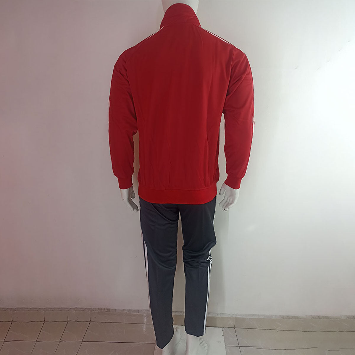 PANTS ROJO NEGRO RAYAS BLANCAS TALLA M