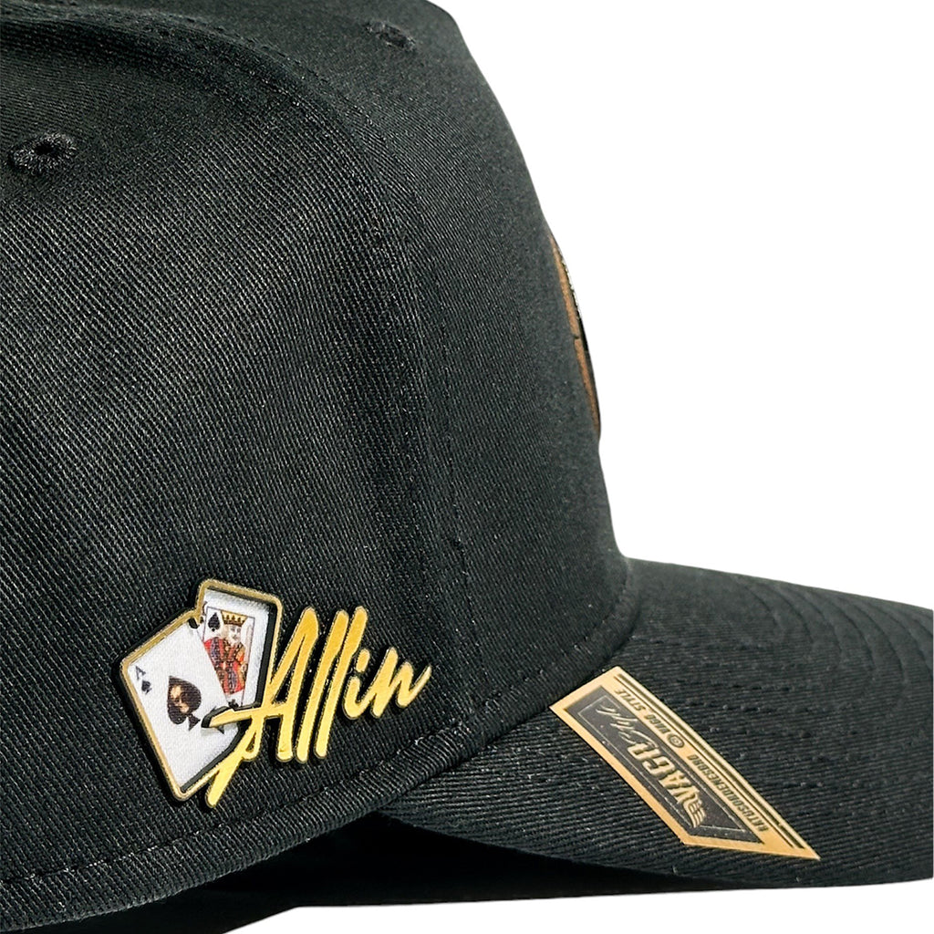 VAGO Style ALL IN Gorra Unica Artesanal Negra Ajustable con Visera Curva con Estampado Jocker Bajo V