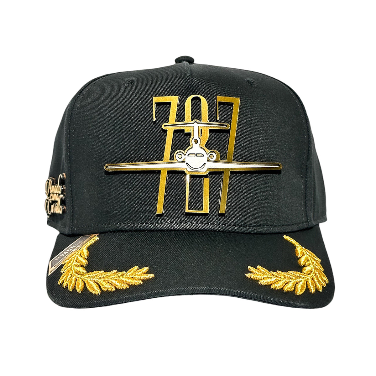 VAGO Style AMADO CARRILLO Gorra Unica Artesanal Negra Ajustable con Visera Curva con Laureles Dorado