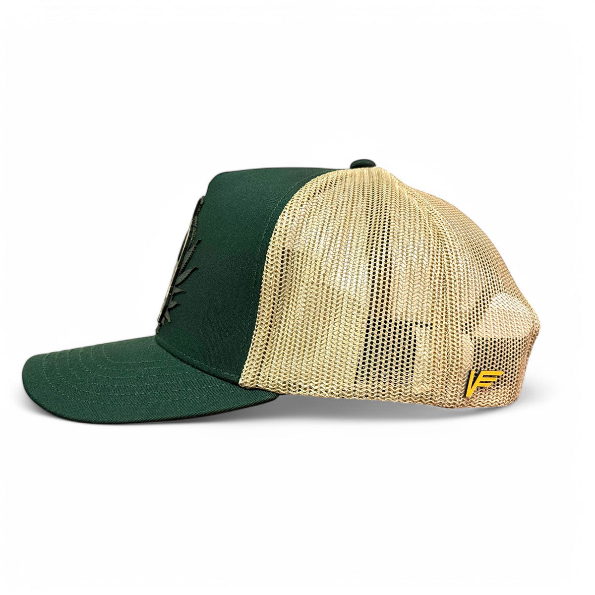 VAGO Style CARO COMO QUINTERO Gorra Unica Artesanal Verde Obscuro y Malla Dorada Ajustable con Viser