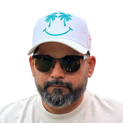 Gorra Happy Place Blanca Snapback Premium