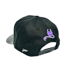 Gorra snapback Vago Style Mala Influencia diseño reflectivo