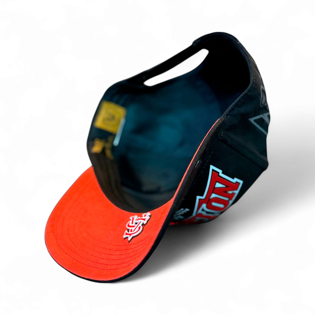 VAGO NO LIMITS UFC Gorra Visera Curva Gamuza Negra con Rojo-Unitalla