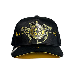 VAGO Style RUMBO FIJO Gold Gorra Unica Artesanal Negra Ajustable con Visera Curva con Amarillo Bajo