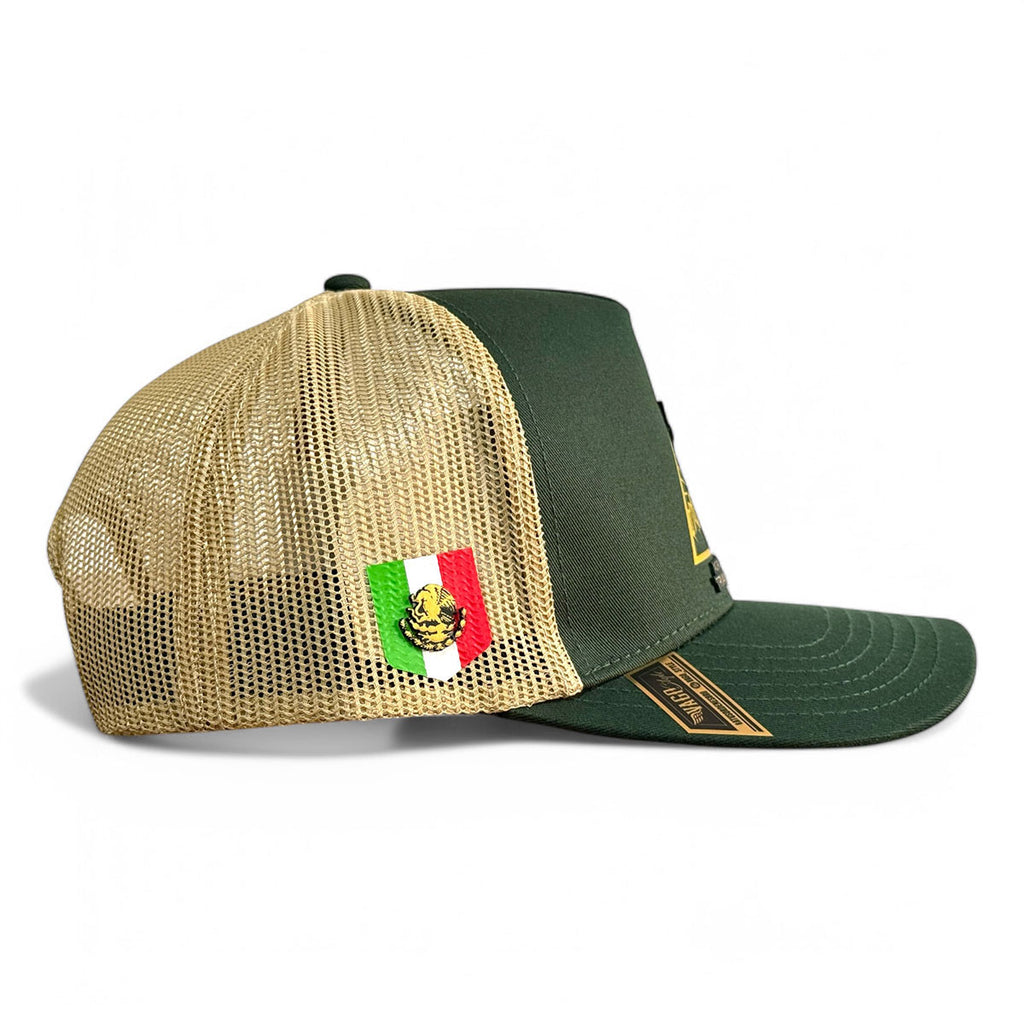 VAGO Style TRIANGULO DORADO Gorra Unica Artesanal Verde Obscuro y Malla Dorada Ajustable con Visera