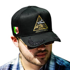 Gorra Vago Style de gabardina negra, ajuste snapback, detalle dorado