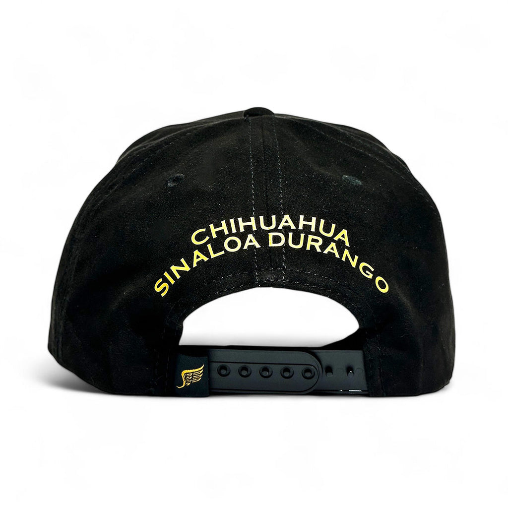VAGO Style TRIANGULO DORADO Gorra Unica Artesanal Negra de Gamuza Ajustable con Visera Curva-Unitall