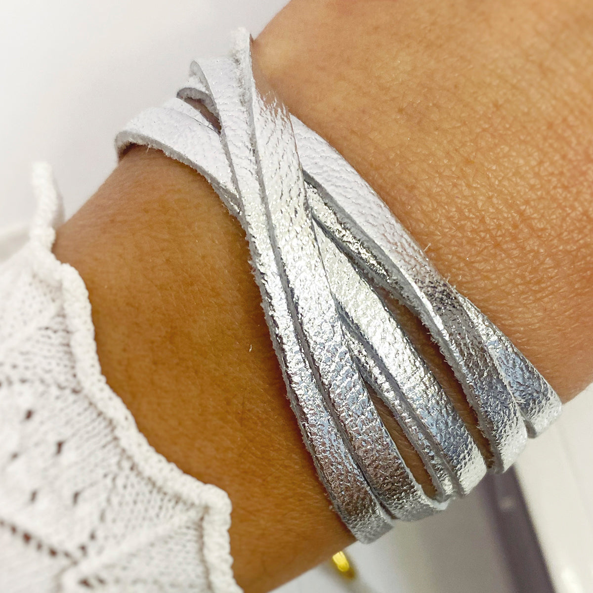Pulsera intención varias vueltas piel Vangania unisex